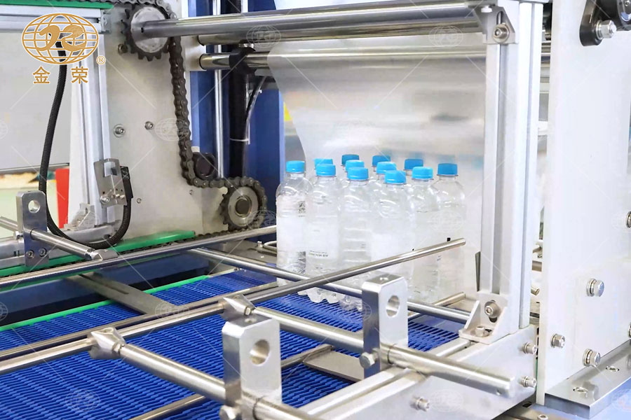 直列式膜包机-1